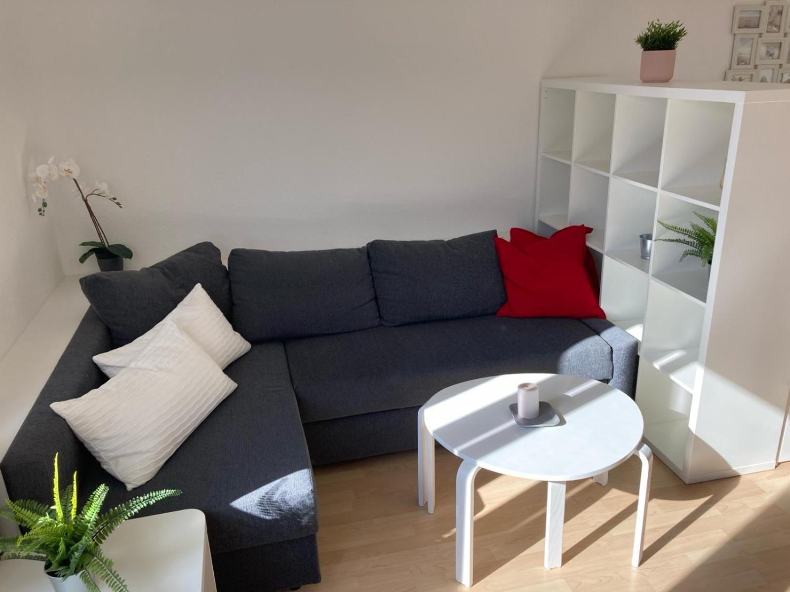 Bonbon Nerstr Vollstaendig Eingerichtetes Apartment Mit Parkplatz Koln Bagian luar foto